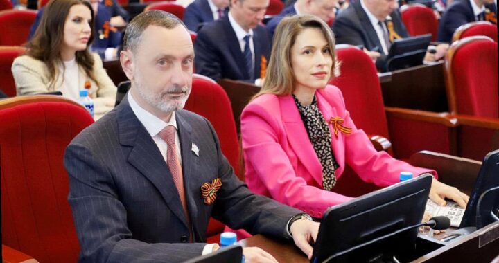 Виктор Тепляков принял участие в заседании краевого парламента