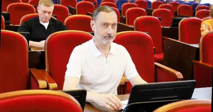 «Виктор Тепляков принял участие в заседании фракции «Единая Россия» краевого парламента»