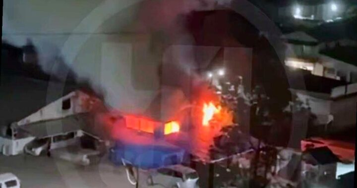 Пожар в Сочи: гараж и пять машин сгорели
