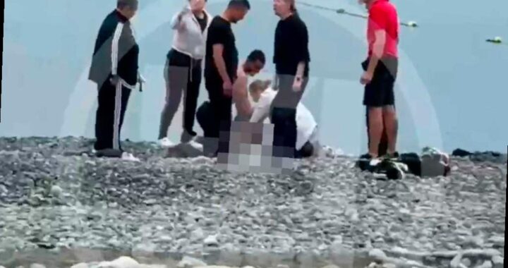 На пляже в Сочи нашли тело женщины