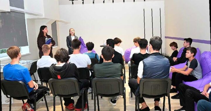 В микрорайоне Донская открылся обновленный молодежный центр