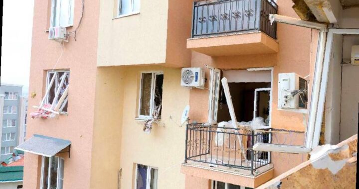 В Сочи начали убирать после взрыва газа в доме