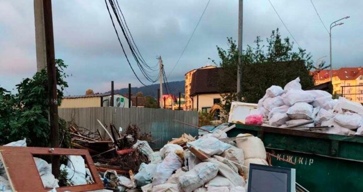 Адреса контейнерных площадок в Сочи, пострадавших от незаконного сброса мусора