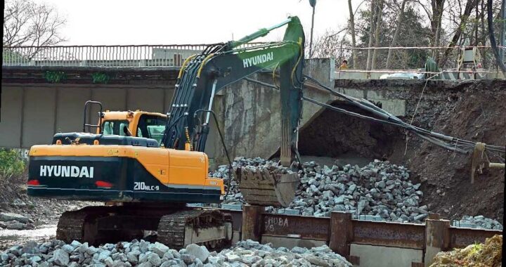 Ремонт моста через реку Мацеста в Сочи будет завершен до конца года