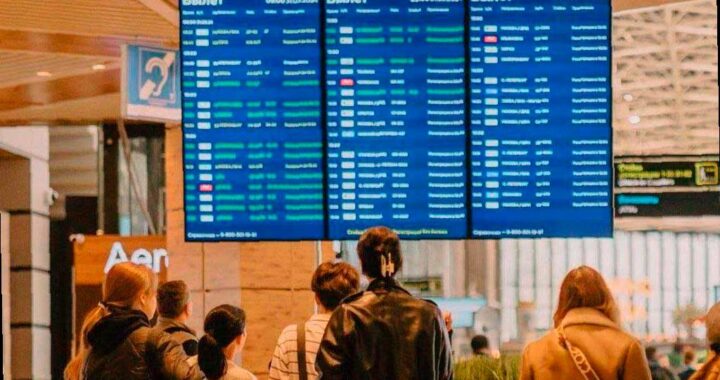 Аэропорт Сочи: возможны небольшие задержки рейсов