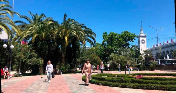 В реестр Росаккредитации включены 900 гостевых домов в Сочи