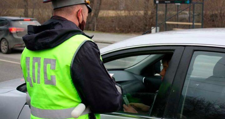 Увеличат штрафы за нарушения при перевозке детей и изменят требования к тонировке автомобилей