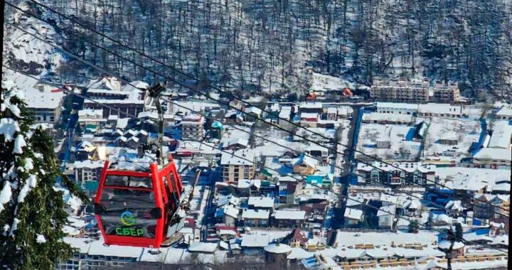 В Сочи ожидают шторм, мокрый снег и гололедица