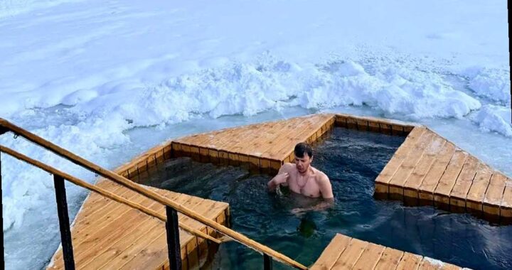 Крещенские богослужения и купания в Сочи