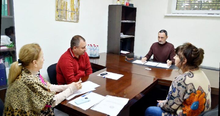 «Виктор Тепляков встретился с жителями Сочи»