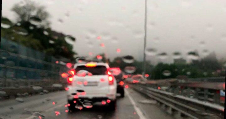 В Сочи в субботу прогнозируют сильный дождь