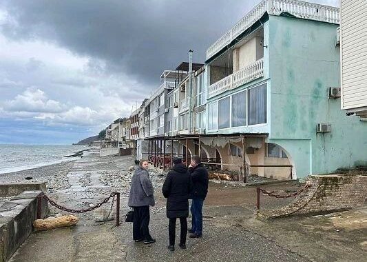 В Сочи владельцам эллингов запретили сдавать лодочные ангары туристам
