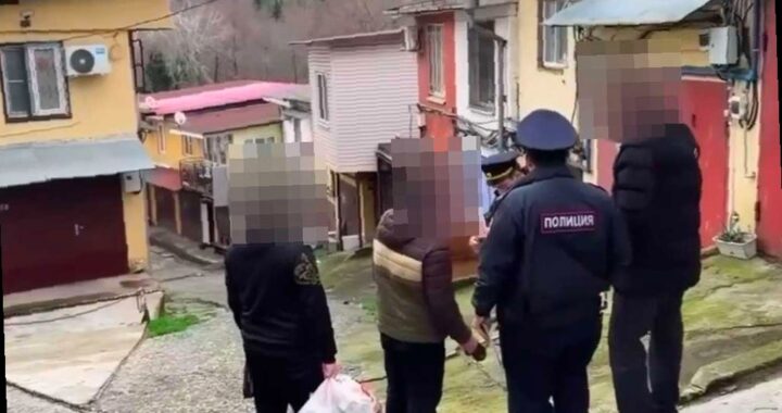 Более 200 человек попали в полицию в Сочи за выходные